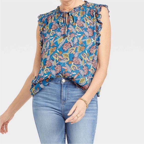 Knox Rose Tops - NWT Knox Rose Off The Coast Flutter Short Sleeve Blouse